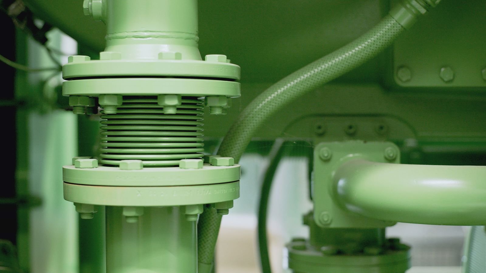 Industrial pipe and valve assembly